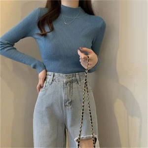 K102 Pull à col roulé tricoté de couleur unie pour femmes avec manches régulières, chaud et décontracté pour la saison printanière - Product Image 6