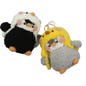 Portachiavi con Ciondolo a Forma di Pinguino Fatto a Mano, Giocattolo in Peluche all'Uncinetto, Charm per Borsa, Bambola 3D Mini in Filato, Amigurumi, Animale Lavorato a Maglia - Product Image 2