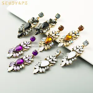 Customized Women New Shiny Diamond Earrings Fashion Luxury Long Tassel Pendant Alloy Earrings Rhinestone