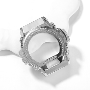 Boîtier de luxe en moissanite pour <span class=keywords><strong>Casio</strong></span> DW-6900, en laiton massif, avec lunette entièrement sertie de diamants, passe le testeur de diamants, protection de <span class=keywords><strong>montre</strong></span> dorée style « Iced Out » - Product Image 5