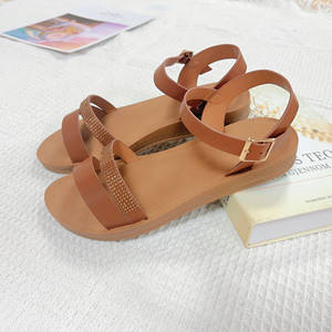 Sandalias planas de diseño para mujer, chanclas planas de estilo vintage con agujeros, venta al por mayor - Product Image 4