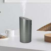 Rafraîchisseur d'air pour voiture Diffuseur d'arômes Portable USB Parfum d'huiles essentielles Vente en gros Purificateur d'air sans eau Diffuseur personnalisé OEM/ODM