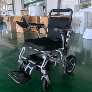 Silla de ruedas eléctrica de aleación de aluminio Silla de ruedas eléctrica portátil Silla de ruedas completa - Product Image 1