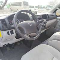 Spots Mercancías usadas Hiace 2022 Mini Bus Nuevo 9 Seaters Hiace Moteur Hiaces 1rz en venta