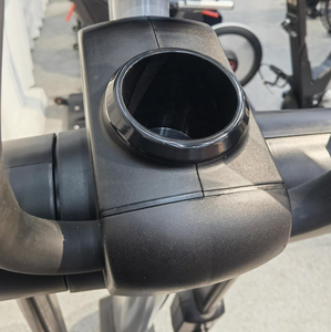 <span class=keywords><strong>Elliptique</strong></span> NO.7, Fabricant d'équipements de fitness, Appareil de fitness commercial robuste et silencieux pour salle de sport et studio, Machine Spacewalk - Product Image 5