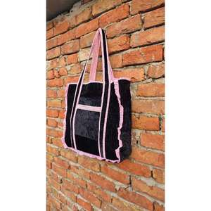 Bolsa de Viaje Acolchada de Algodón Hecha a Mano, con Estampado Tradicional, Elegante, Duradera y Espaciosa - Product Image 4