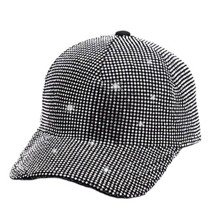 Cappellino da baseball con strass neri e bianchi, modello hip hop, da donna, ultimo modello di moda. - Product Image 1