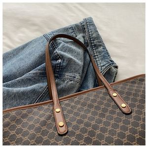 Sac fourre-tout en PU grande capacité, motif rétro, imperméable, pour maman, sac à langer élégant pour femme, nouveauté 2025 - Product Image 3
