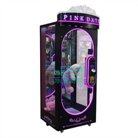 Máquina expendedora de garras rosa romántica superventas, directa de fábrica, máquina recreativa comercial operada con monedas para centros comerciales
