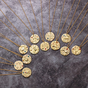 Collier pendentif disque rond en acier inoxydable plaqué or avec cristaux, motif <span class=keywords><strong>constellation</strong></span> étoilée et <span class=keywords><strong>signe</strong></span> du zodiaque NS1472 - Product Image 4