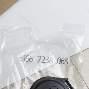 PARTI di RICAMBIO del MOTORE 61667238068 61667264145 Liquido Lavavetri Serbatoio Tappo di Copertura per <span class=keywords><strong>BMW</strong></span> F01 F10 F12 F13 - Product Image 5