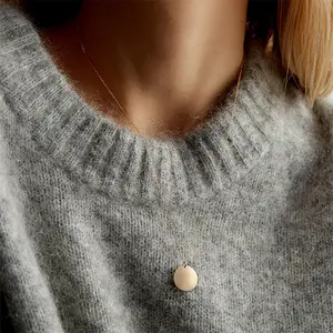 E-manco personnalisé romantique personnalisé pendentif plaqué collier minimaliste gravure pièce bijoux femmes en acier inoxydable chaîne de cou
