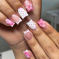 Ongles artificiels minimalistes roses à pois avec motif floral 3D stéréo, réutilisables et amovibles, à presser