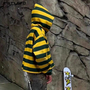 Sudadera con capucha bordada de estilo hip-hop y streetwear, con rayas, letras góticas y capucha con tachuelas, de corte oversize para pedidos al por mayor - Product Image 2