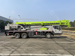 Grue mobile 25 tonnes à vendre, grue sur camion 25 tonnes ZTC250, grue de levage à bras hydraulique - Product Image 3
