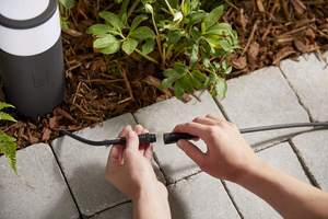 Lampe de jardin et lampadaire extérieur intelligent PHILIPS <span class=keywords><strong>Calla</strong></span> IP66 en acier importé, compatible HomeKit HUE - Product Image 4
