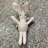 En gros Nouveau Porte-clés en peluche Lapin des vœux à longues jambes en dentelle, Breloque de sac, Poupée lapin avec mini-foulard pour la création de bouquets de fleurs DIY