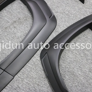 อุปกรณ์ตกแต่งรถยนต์ KQD ขายส่ง บังโคลนล้อ 4*4 สำหรับ Pajero/Montero Sport ปี 2016 - Product Image 5