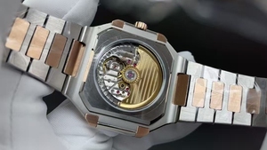 นาฬิกาข้อมือผู้ชายทรงสี่เหลี่ยมจัตุรัส ระบบอัตโนมัติ เครื่อง 330  วัสดุคาร์บอนไฟเบอร์และสแตนเลสสตีล 904L คุณภาพสูง 316L ดีไซน์หรูหราบางเฉียบ - Product Image 5