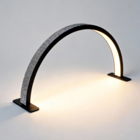 Lampe LED demi-lune 34 pouces pour manucure, lampe de table pour ongles, lampe de bureau en forme d'arc, lampe demi-lune pour cils et salon