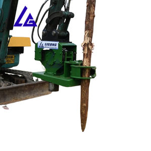 Compacteur hydraulique de pieu monté sur excavatrice avec pince de maintien latérale pour installation agricole - Product Image 5