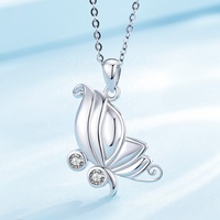 Collier avec pendentif papillon 3D en argent sterling 925 plaqué rhodium Isunni Semicolon Jewelry
