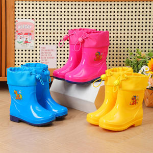 Bottes d'eau mi-tube pour enfants pour l'été gaine <span class=keywords><strong>de</strong></span> <span class=keywords><strong>pluie</strong></span> imperméable antidérapante bottes <span class=keywords><strong>de</strong></span> <span class=keywords><strong>pluie</strong></span> <span class=keywords><strong>de</strong></span> style princesse pour filles garçons chaussures pour enfants - Product Image 1
