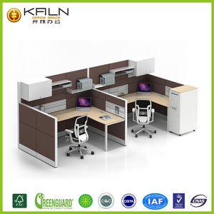 Ensemble <span class=keywords><strong>de</strong></span> bureaux modulaires à prix d'usine pour poste <span class=keywords><strong>de</strong></span> travail individuel, idéal pour le bureau à domicile ou l'atelier, avec cloisons <span class=keywords><strong>de</strong></span> séparation. - Product Image 5