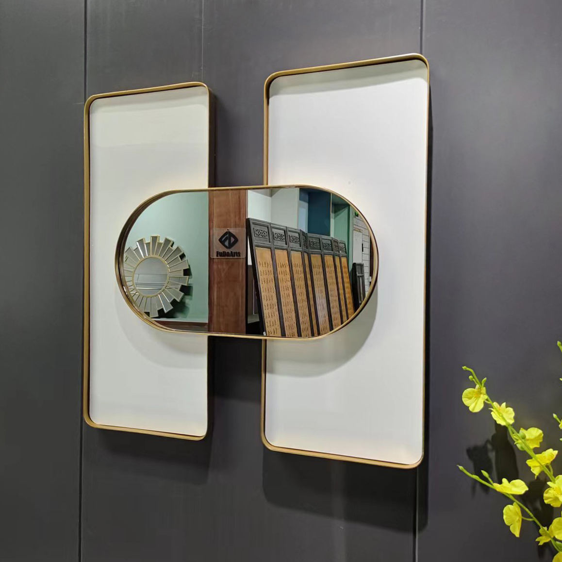 white Acrylic with gold frame FUDA790-40