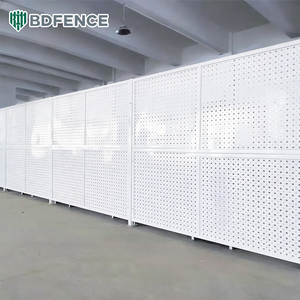 Clôture de sécurité anti-corrosion pour atelier de poinçonnage - Barrière de séparation d'usine personnalisable - Clôtures de sécurité de qualité industrielle - Product Image 1