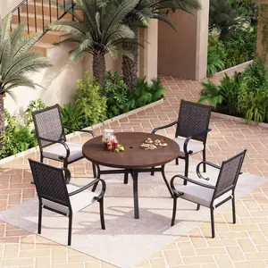 Sturdy And Elegant Garden Party Table With Metal Frame And Round Top Cocktail Table Training Picnic Table