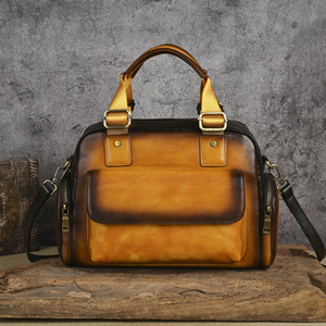Sac à main Ando en cuir de vachette véritable pour femme, sac à bandoulière vintage avec poignée supérieure - Product Image 2