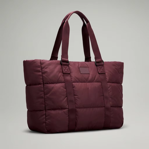 <span class=keywords><strong>Borsa</strong></span> Tote in Nylon Trapuntato di Grande Capacità BSCI Personalizzata 2026, <span class=keywords><strong>Borsa</strong></span> a Spalla Riciclata <span class=keywords><strong>Bordeaux</strong></span> per Donne, Viaggio e Pendolarismo - Product Image 5
