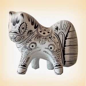Pure Handmade Clay Animal Sculpture Characteristic Craft Ornament for Home Decor Sketch Texture