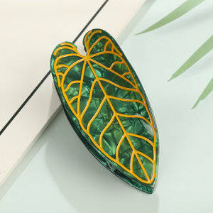 Pince à cheveux style forêt avec feuilles artificielles, design de niche, rétro et polyvalente, pince crabe pour chignon arrière de la tête - Product Image 2