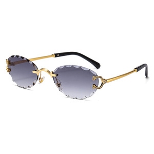 2025 nueva moda Oval <span class=keywords><strong>gafas</strong></span> sin montura hombres Uv400 <span class=keywords><strong>gafas</strong></span> de sol de lujo mujeres marcos de Metal de alta calidad logotipo propio personalizado - Product Image 2