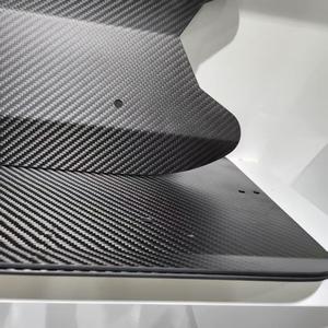Placas de Fibra de Carbono para Modificación de Automóviles: Ligeras, Excelente Apariencia y Rendimiento - Product Image 4