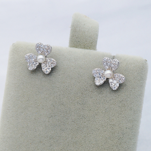 Moda tres trébol CZ 14K amarillo moda damas plata esterlina Pendientes chapados en oro mujeres perla encantadora joyería para niñas - Product Image 2