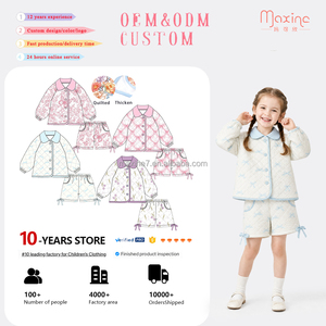 Completo Set Trapuntato per <span class=keywords><strong>Bambina</strong></span>: Giacca con Colletto Peter Pan e Bottoni Frontali e Pantaloncini, Stampa a Quadri Rosa con Fiocco - 2 Pezzi Imbottiti - Product Image 2