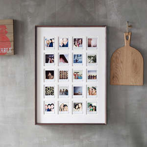 กรอบรูปไม้สนแท้ทรงสี่เหลี่ยมผืนผ้า งานแฮนด์เมด ทนทาน เป็นมิตรกับสิ่งแวดล้อม พร้อมภาพพิมพ์สีเต็มรูปแบบ สำหรับแขวนผนัง ของขวัญสำหรับคู่รัก - Product Image 1