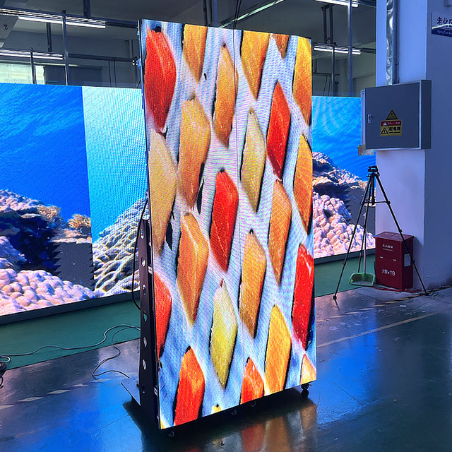 MuenLED Poster P3.91 Indoor Floor Standing Full-color LED Poster Display Quick Installation LED Poster Screen