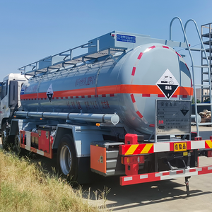 Le matériau en acier au carbone peut être personnalisé pour un camion-citerne corrosif de grande capacité - Product Image 3
