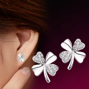 2024 New Arrived Fashion Zircon Chinese Wholesale Jewelry 8 * 8 MM Clower Stud Earring Diamond Lucky Clover Earring For Women