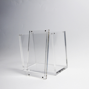 Venta al por mayor de alta calidad personalizada de acrílico transparente 1ª edición caja de refuerzo de tarjetas - Product Image 2