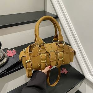 Nouveau Sac à Bandoulière Designer 2025 pour Femme avec Rivets, Sacs Fourre-Tout Tendance, Sacs Bandoulière Mignons, Sacs à Main Portables et Petits Sacs à Main pour Femme - Product Image 2