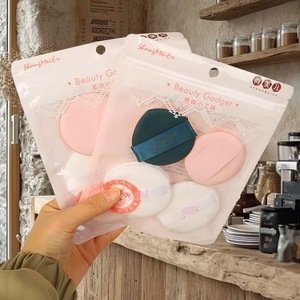 ฟองน้ำแต่งหน้าแบบกลม 2 ชิ้น ใช้ได้ทั้งแบบแห้งและแบบเปียก - Product Image 4