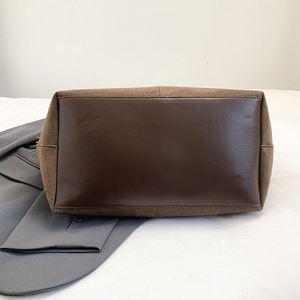 Sac à main pour femme, tendance, minimaliste, doux, grande capacité, sac à bandoulière pour les trajets quotidiens - Product Image 4