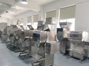 Machine de remplissage granulaire semi-automatique de haute précision d'usine de la Chine pour le sac et le baril <span class=keywords><strong>Muesli</strong></span> de grains de café de céréales - Product Image 6