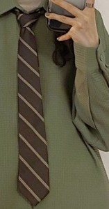Corbata <span class=keywords><strong>de</strong></span> rayas <span class=keywords><strong>de</strong></span> café Contraste verde Vintage Hecho a mano Marrón Estilo <span class=keywords><strong>de</strong></span> la <span class=keywords><strong>Academia</strong></span> Japonesa Moda versátil - Product Image 2