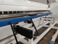 Prensa Plegadora Hidráulica CNC de Alta Precisión Personalizada SPS, Prensa Plegadora CNC Automática de Doble Enlace para Trabajo Pesado